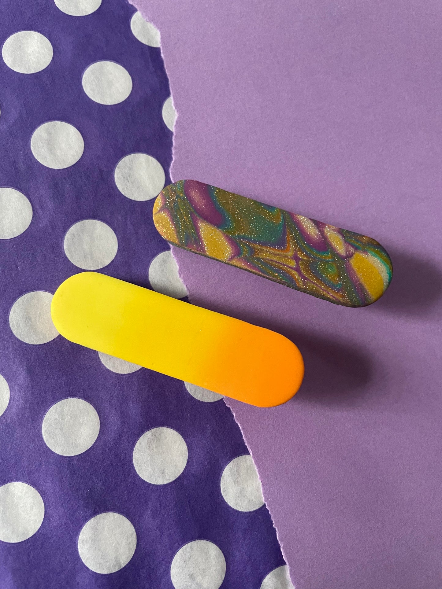Hair clip 2 Pack: Ombre and Mixed Oval Shape