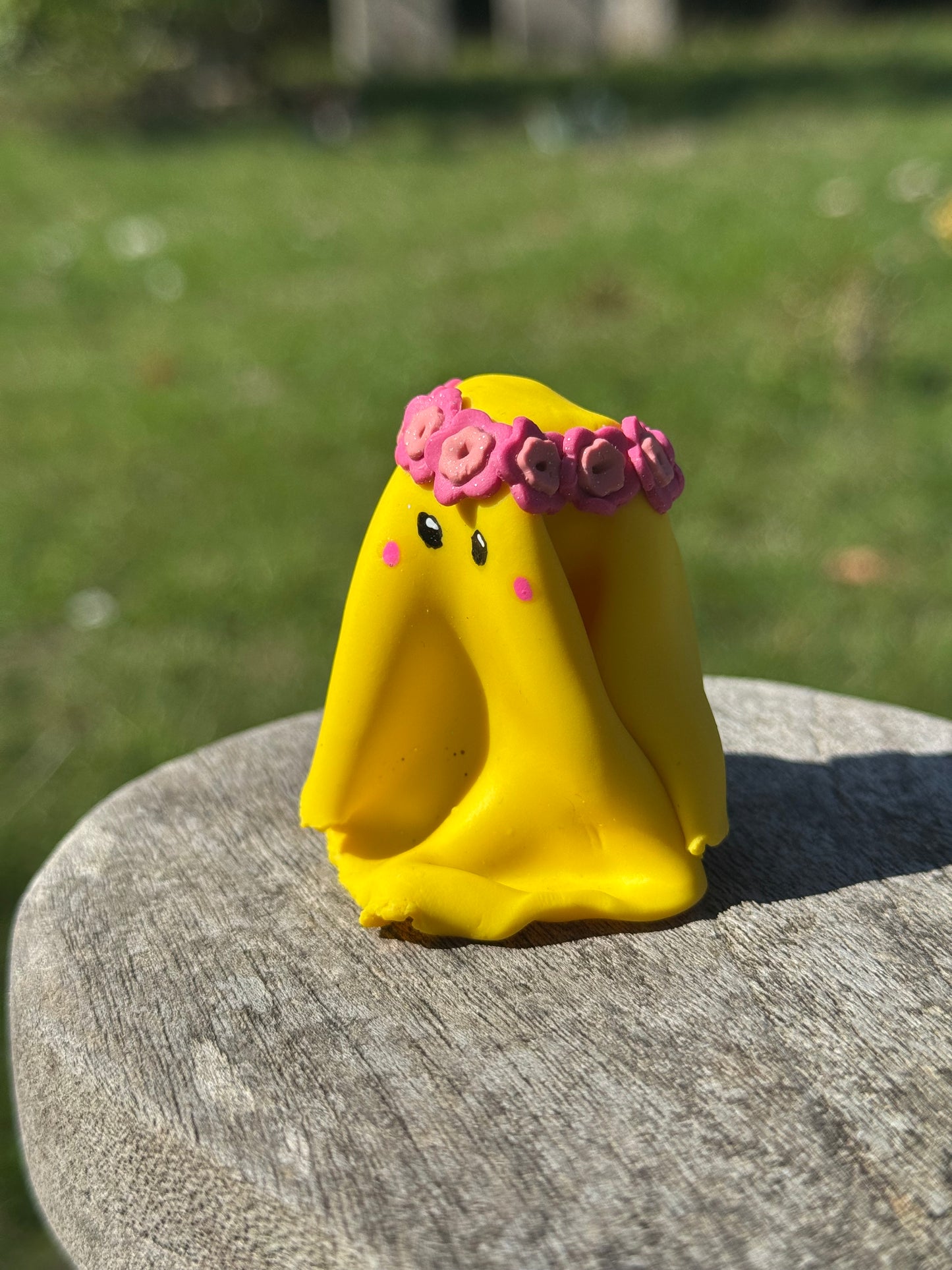 Ghost Buddy Figure: Yellow with Pink Flower Crown