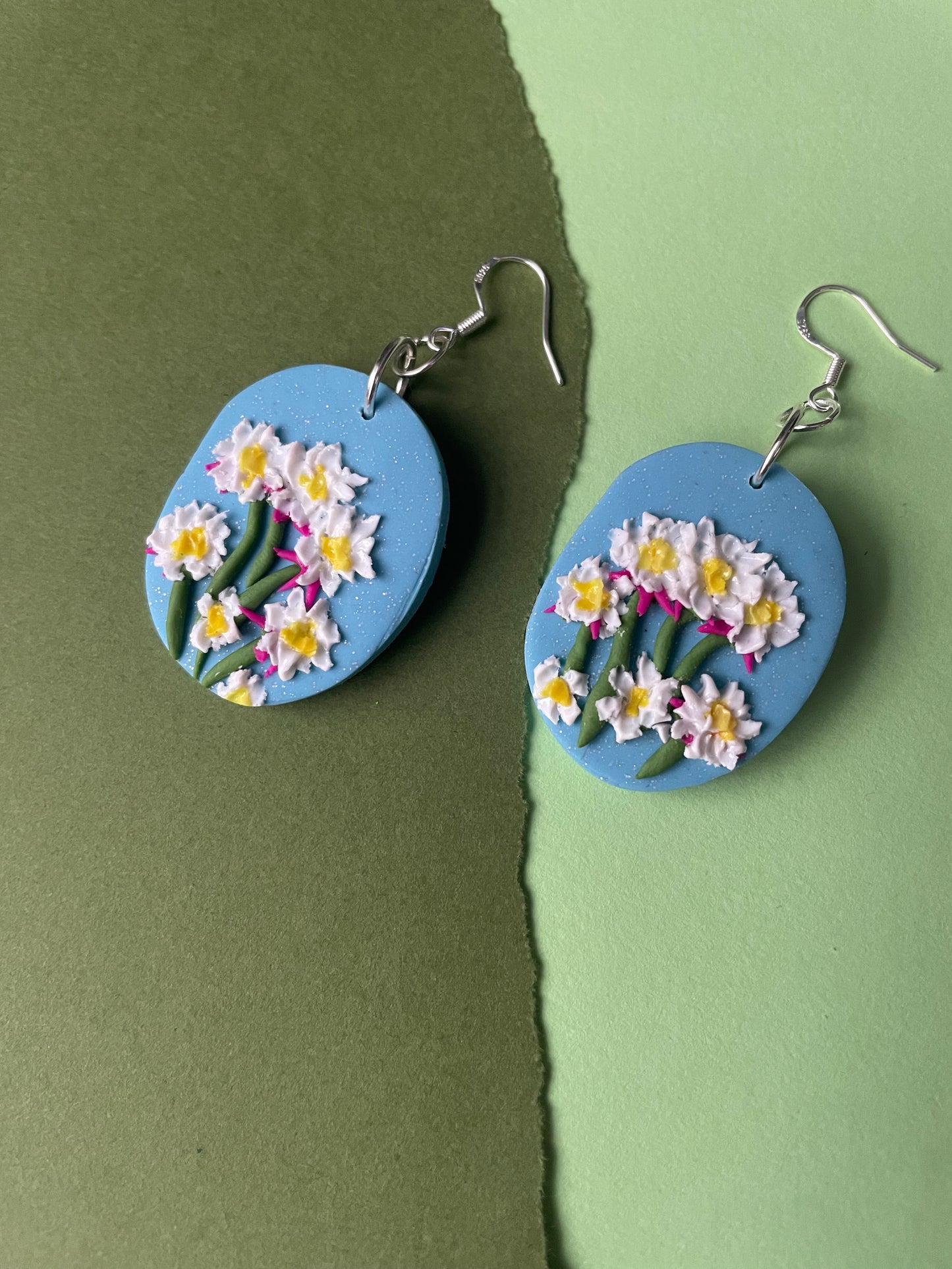 Daisy “painted style” wild flower earrings