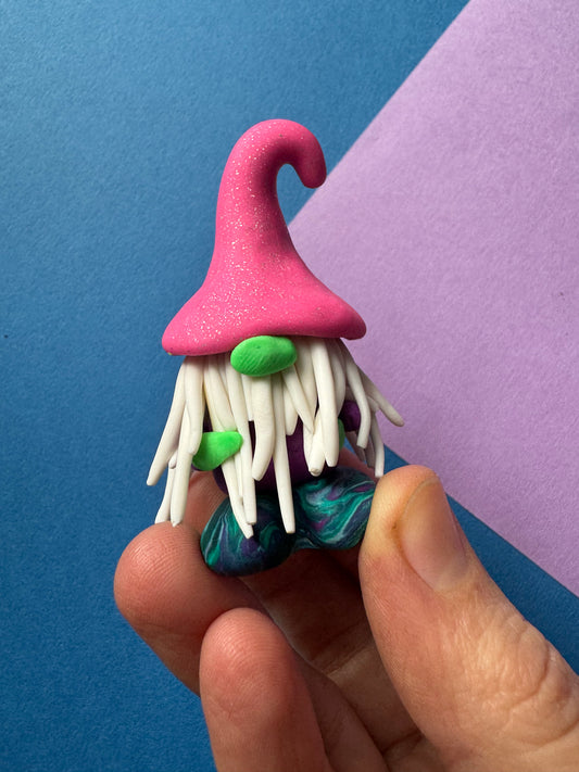 Pink Shimmer Hat Gonk Gnome Buddy