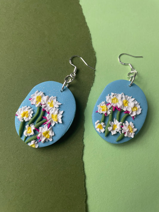 Daisy “painted style” wild flower earrings